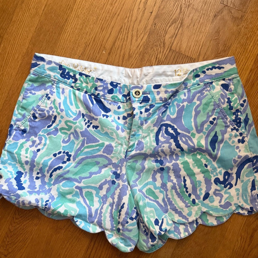 Lilly Pulitzer size 12 buttercup shorts